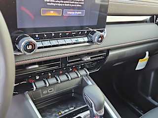 2026 Chevrolet Colorado Z71 - Photo 20