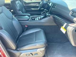 2024 Jeep Wagoneer L Series I - Photo 15