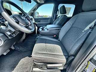2026 RAM 2500 Tradesman/Black Express - Photo 17