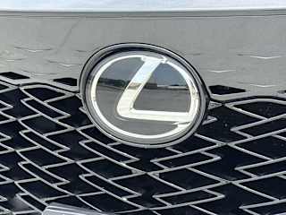 2024 Lexus RX Hybrid 500h - Photo 11