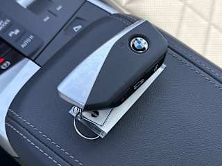 2025 BMW X1 28i - Photo 12