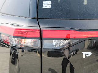 2025 Nissan Pathfinder SV - Photo 26