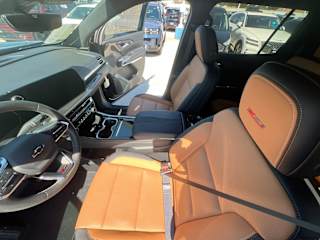 2027 Chevrolet Traverse Z71 - Photo 16