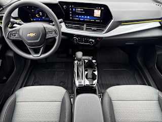 2026 Chevrolet Trax LT - Photo 8