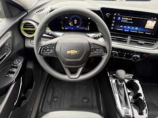 2026 Chevrolet Trax LT - Photo 18