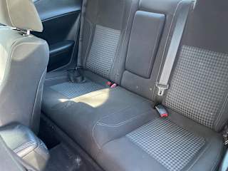 2C3CDZAG5FH850944
