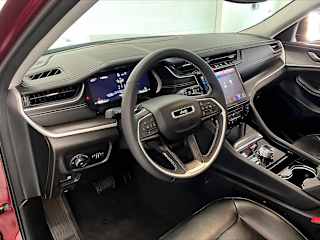 2023 Jeep Grand Cherokee Limited - Photo 8