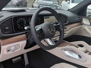 2026 Mercedes-Benz GLS Base - Photo 8