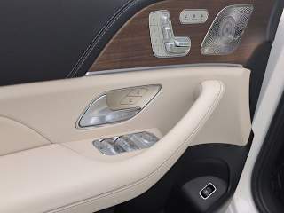 2026 Mercedes-Benz GLS Base - Photo 32