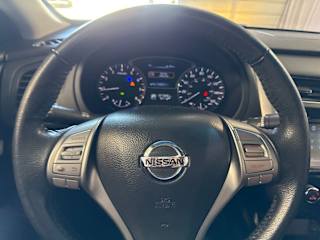 2015 Nissan Altima SV - Photo 3