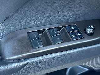 2022 Toyota Camry SE - Photo 29