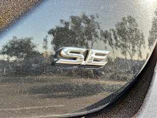2022 Toyota Camry SE - Photo 13