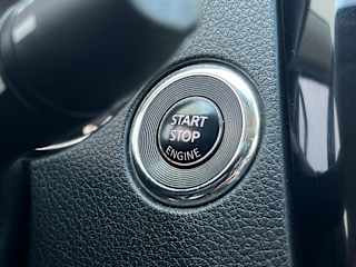 2017 Nissan Rogue SV - Photo 32
