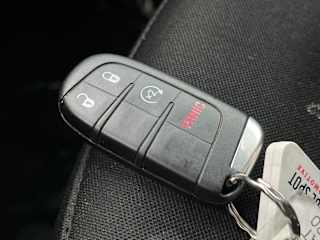2017 Jeep Renegade Latitude - Photo 24