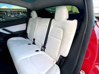 Used 2021 Tesla Model Y Long Range with VIN 5YJYGDEE5MF251470 for sale in West Allis, WI