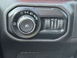 1C4HJXFG6KW541051