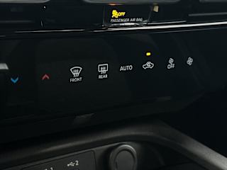 2026 Nissan Sentra SV - Photo 32