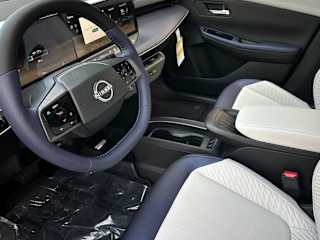 2026 Nissan LEAF Platinum+ - Photo 15