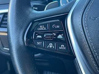 2023 BMW 5 Series 530e - Photo 38