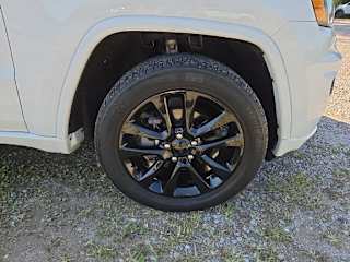Used 2018 Jeep Grand Cherokee Altitude with VIN 1C4RJFAG3JC270133 for sale in Casper, WY