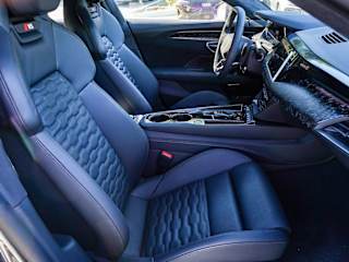 2026 Audi RS e-tron GT Performance Base - Photo 16