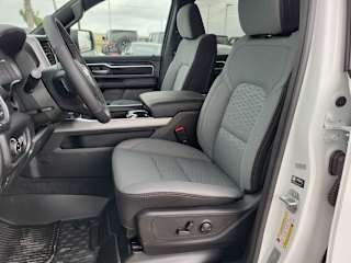 2025 RAM 1500 Big Horn/Lone Star - Photo 17