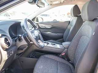 Used 2020 Hyundai Kona EV SEL with VIN KM8K23AG1LU068218 for sale in Waukesha, WI