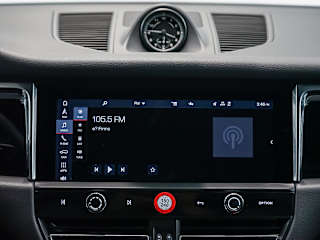 2026 Porsche Macan S - Photo 22