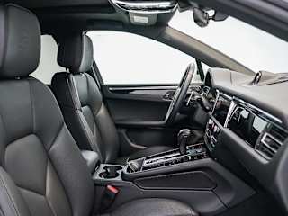 2026 Porsche Macan S - Photo 18