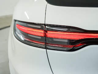 2026 Porsche Macan S - Photo 29