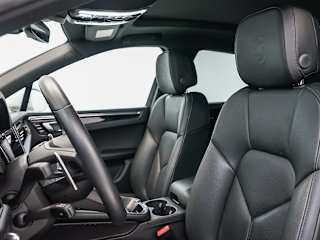 2026 Porsche Macan S - Photo 17