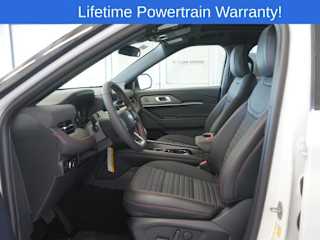 2025 Ford Explorer ST-Line - Photo 16