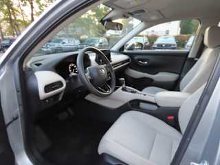 2025 Honda HR-V LX - Photo 8