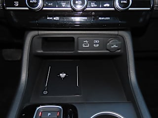 2024 Honda Pilot Touring - Photo 2