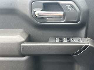 2023 Chevrolet Silverado 1500 Custom - Photo 29