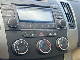 2010 Hyundai Sonata GLS - Photo 3