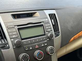 2010 Hyundai Sonata GLS - Photo 18