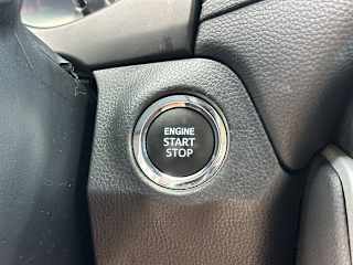 2024 Toyota RAV4 XLE - Photo 27