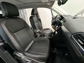 3VVMB7AX0RM112504