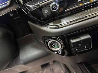 2025 Chevrolet Silverado 1500 ZR2 - Photo 33