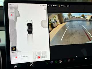 Used 2022 Tesla Model Y Long Range with VIN 7SAYGDEE0NF516977 for sale in Waukesha, WI