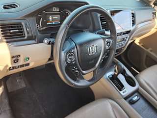 2019 Honda Ridgeline RTL-T - Photo 8