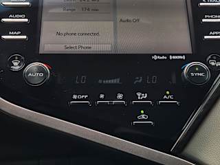 2019 Toyota Camry, photo 32