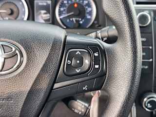 2016 Toyota Camry, photo 6