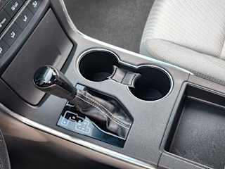 2016 Toyota Camry, photo 21