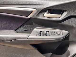 2016 Honda Fit, photo 2