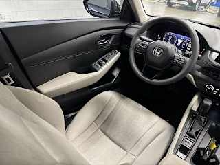 2024 Honda Accord LX - Photo 8
