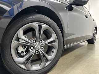 2024 Honda Accord Hybrid EX-L - Photo 11