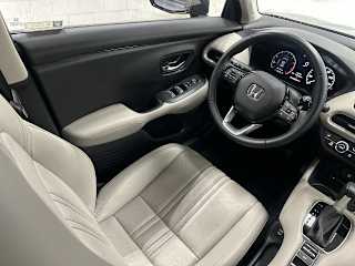 2027 Honda HR-V EX-L - Photo 8