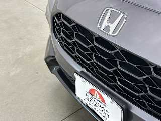 2027 Honda HR-V EX-L - Photo 11